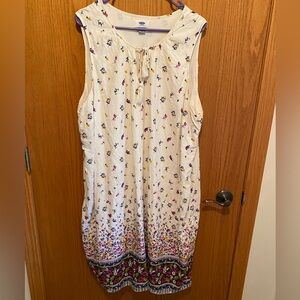 Old Navy Women’s Sleeveless Dress